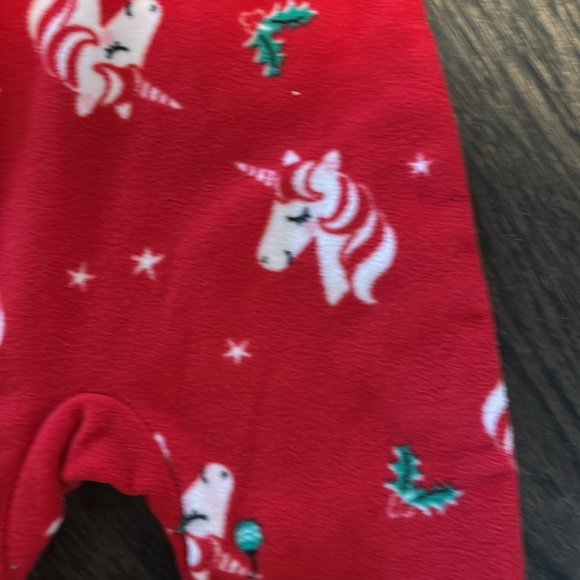 NWT Carter’s soft and cuddly holiday themed sleeper 6 mo - Picture 3 of 6